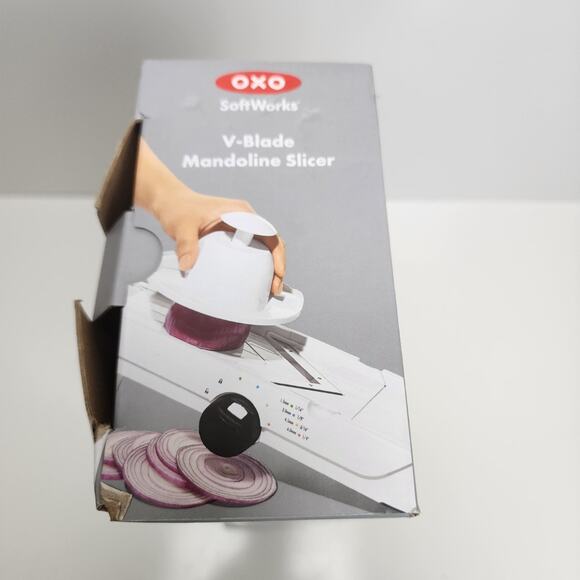 OXO V-Blade Mandoline ABS & Stainless Steel 4 Blades Vegetable & Potato Slicer - Picture 2 of 6